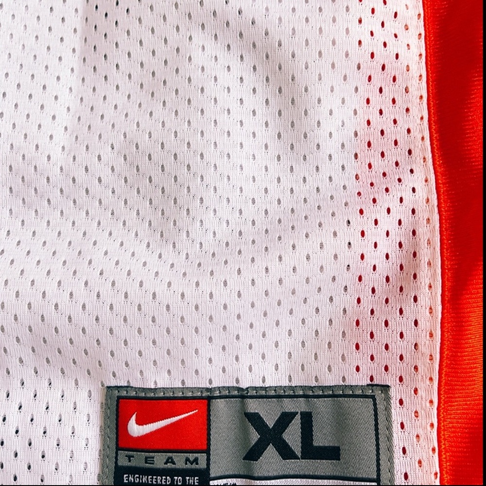 Nike White and Green Team Jersey - Picture 9 of 9